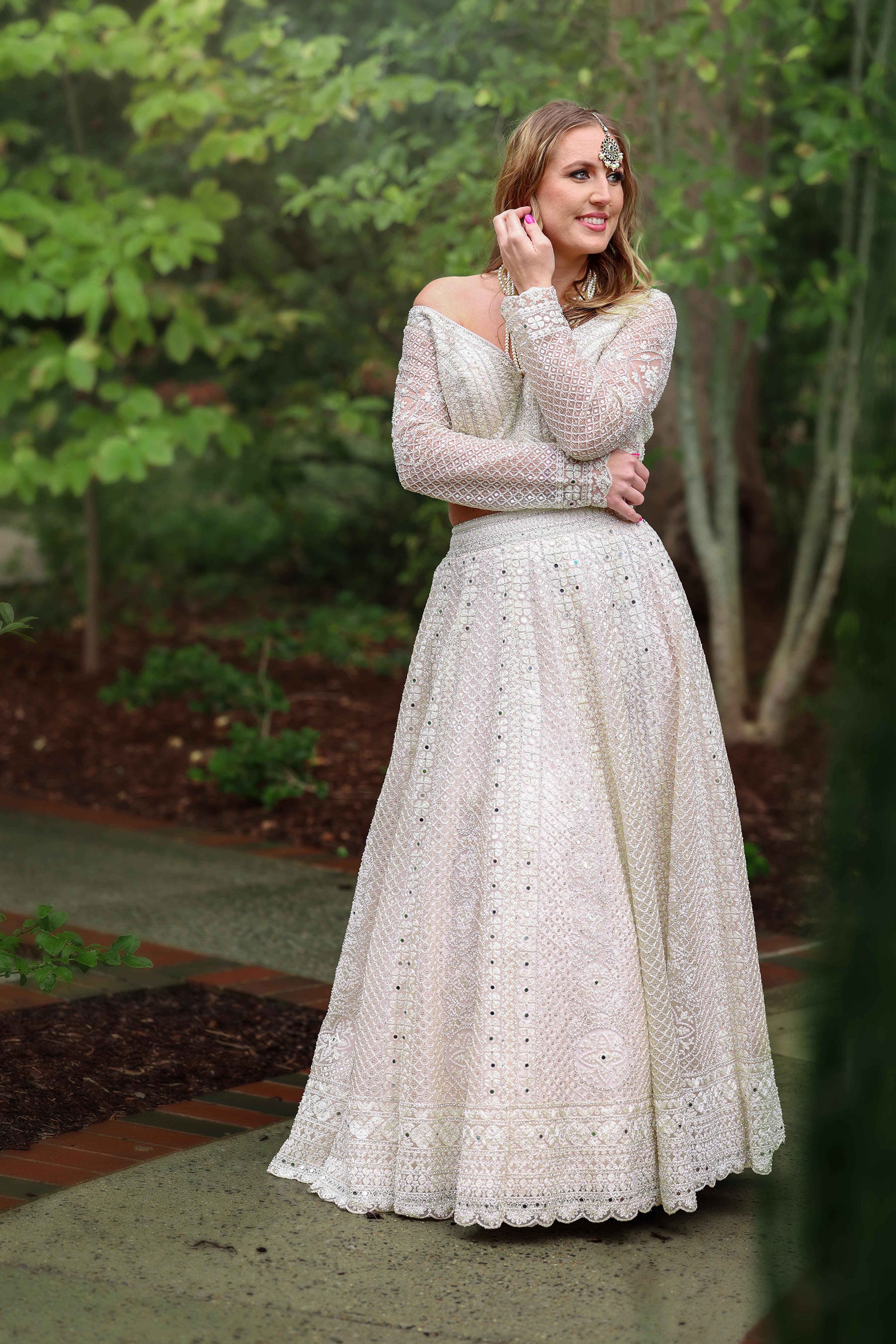 Adoring Wedding Wear Hand Embroidered White Bridal Lehenga - Rent 3 Days / M / White Adoring Wedding Wear Hand Embroidered White Bridal Lehenga - Rent 3 Days / M / White