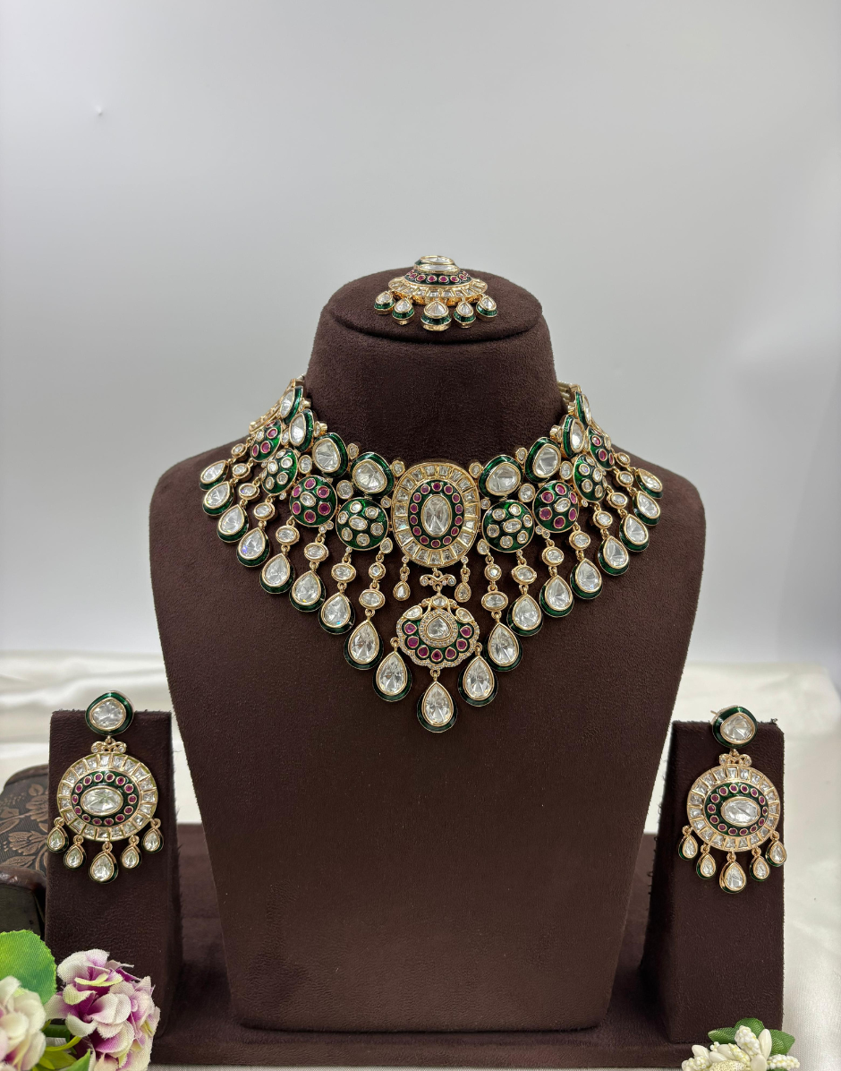 Exquisite Green Pink Pearl Kundan Heavy Choker Necklace with Matchin