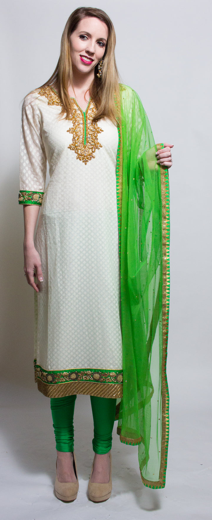 Chanderi Silk Kurta Adorned With Intricate Zardosi Work, Paired Elegantly With Pants And A Matching Dupatta - Rent