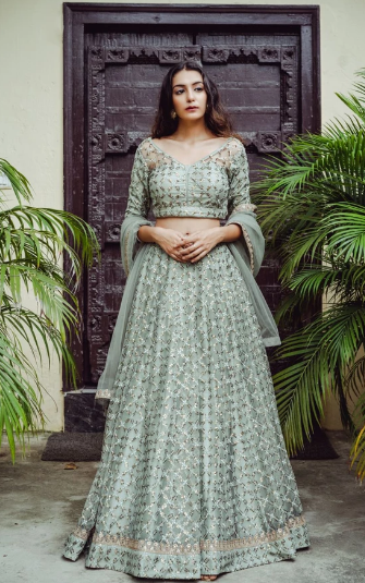 How To Choose A Perfect Indian Wedding Dress According To Your Skin Tone - Glamourental