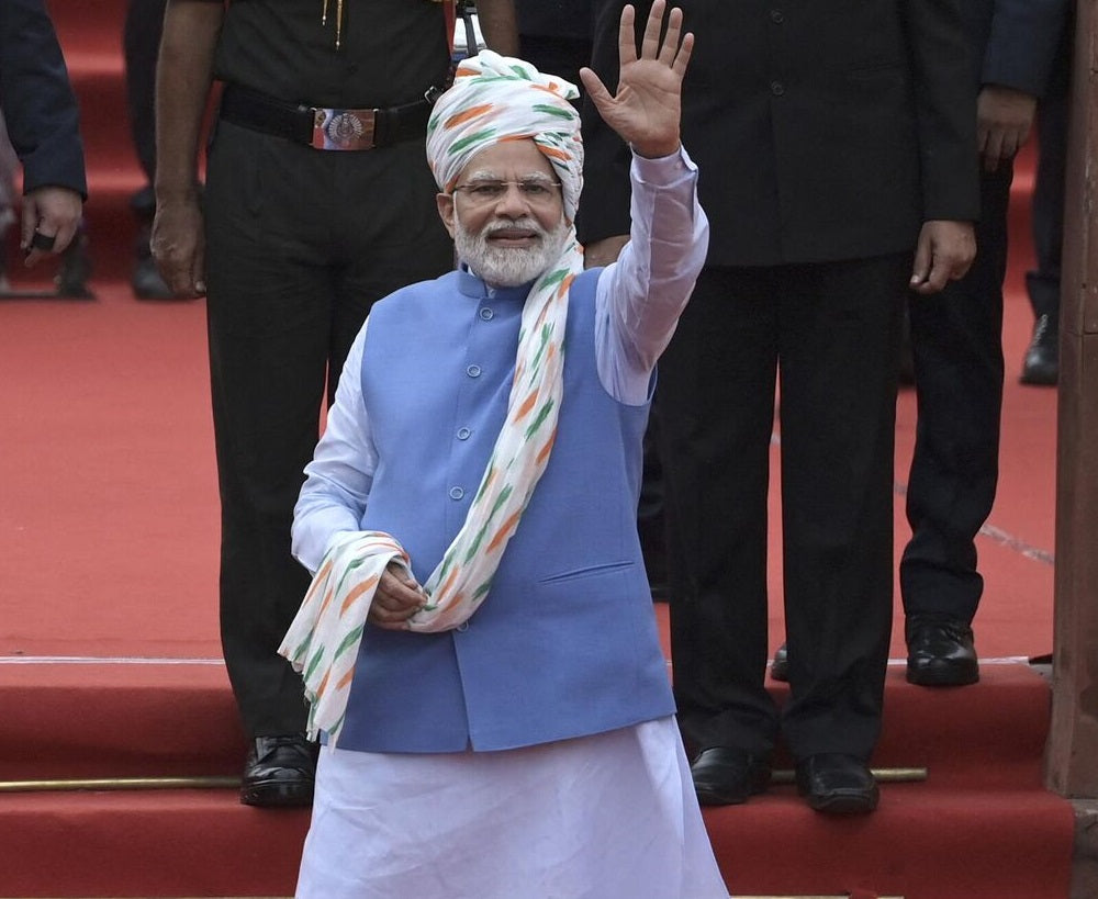 Unveiling Fashion Tips: Learning from Prime Minister Narendra Modi's Style