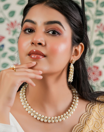 Noor-e-Taj Pearl Necklace & Earring Set