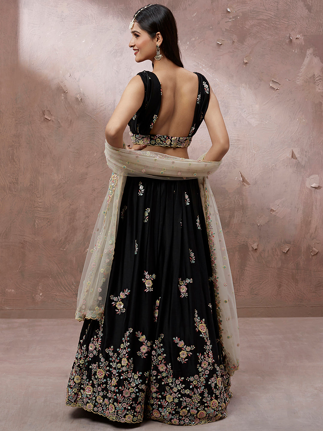 RE - Decent Black Colored Heavy Net Lehenga - New In - Indian