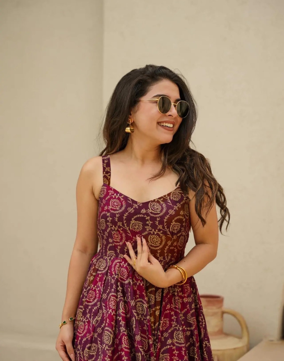 Bold & Beautiful Multicolour Rayon Fully Flared Gown with Digital Print Patterns_1