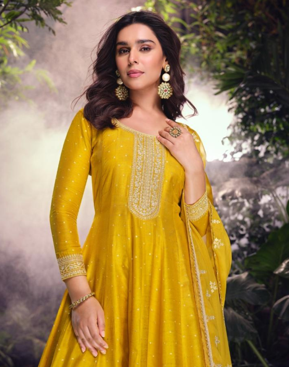 Bright & Beautiful Yellow Viscose Jacquard Silk Embroidered Kurta Set with Dupatta_2