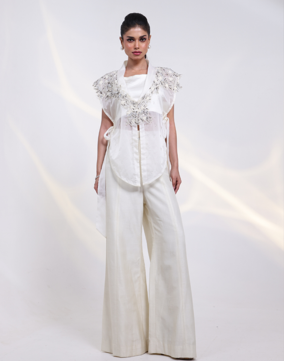 Chic White Three-Piece Set Bustier, Straight Pants & Embroidered Overlay Jacket