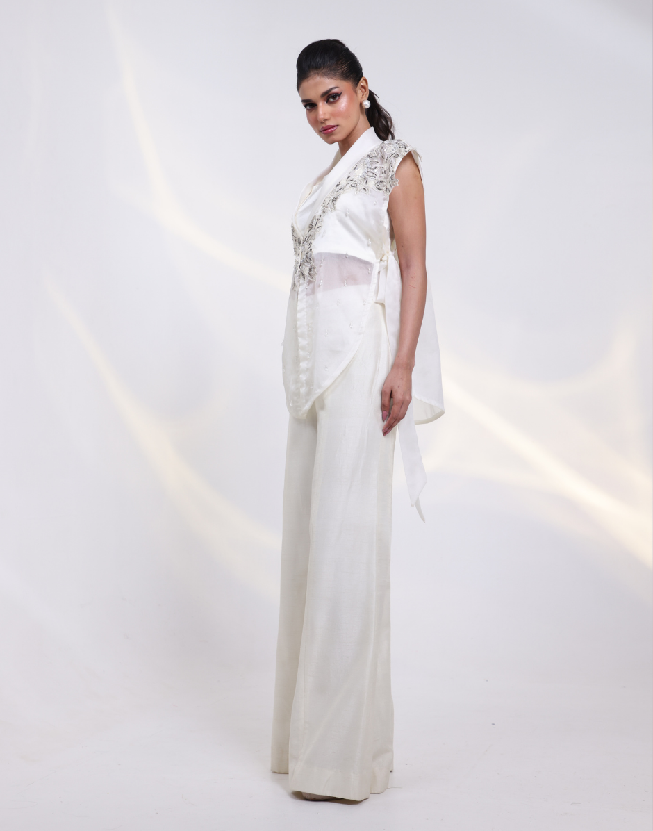 Chic White Three-Piece Set Bustier, Straight Pants & Embroidered Overlay Jacket