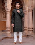 Contemporary Ethnic Kurta Set for Men_2