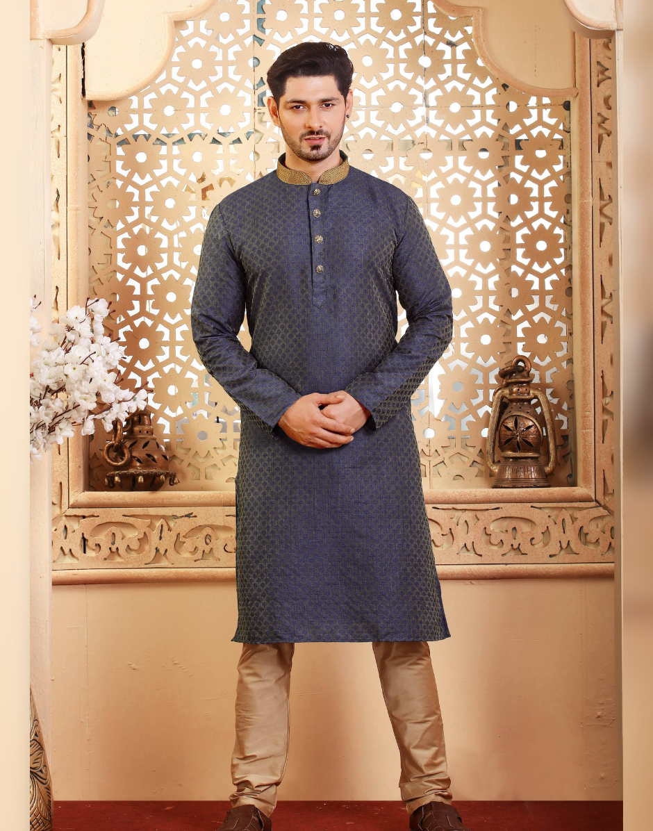 Elegant Men’s Blue Kurta Set Classic Indian Style