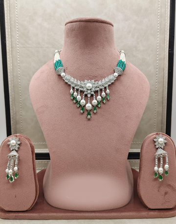 Handcrafted Pearl Jewelry Set Necklace and Earrings for Women