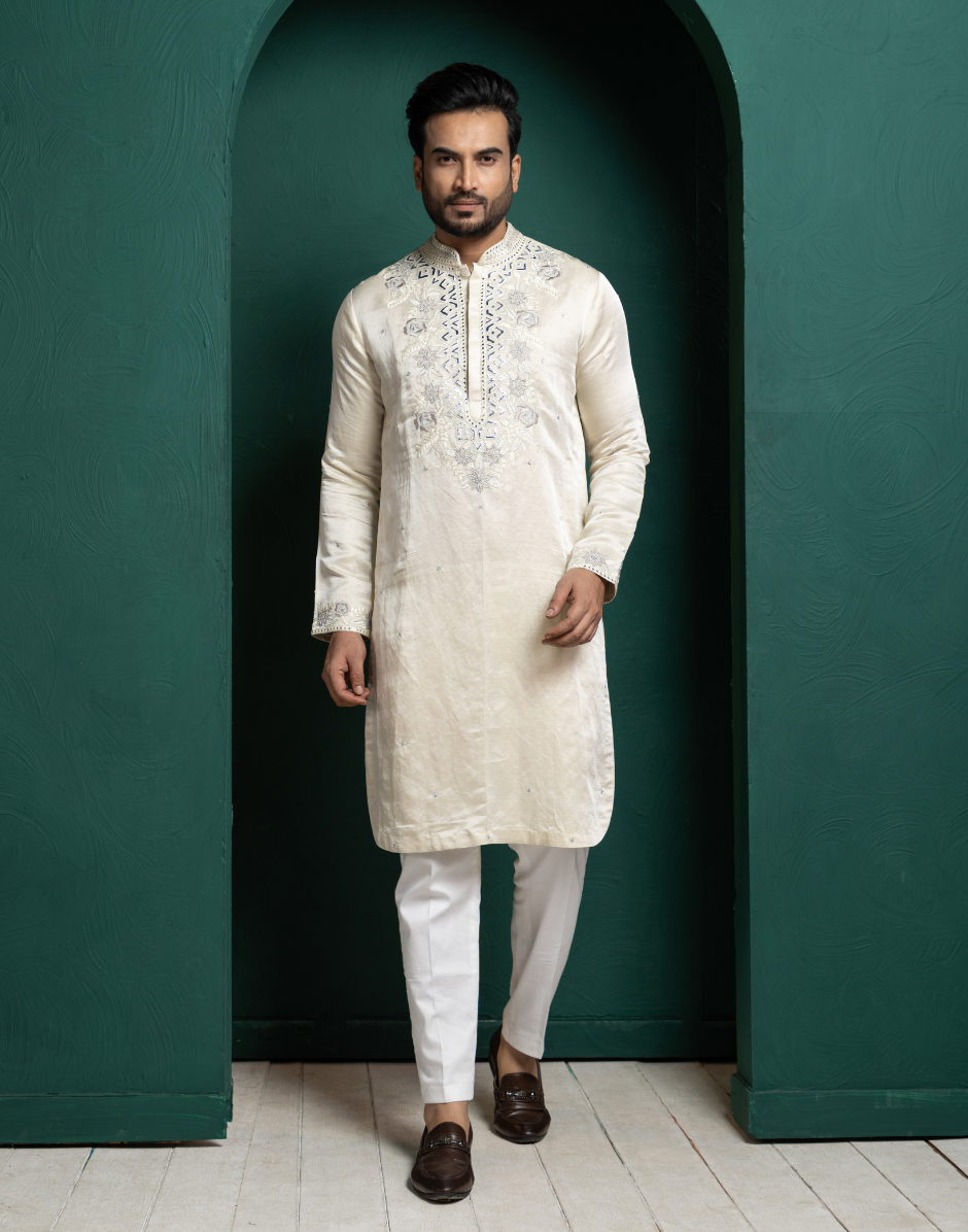 Ivory Grace Embroidered Kurta Set with Exquisite Detailing