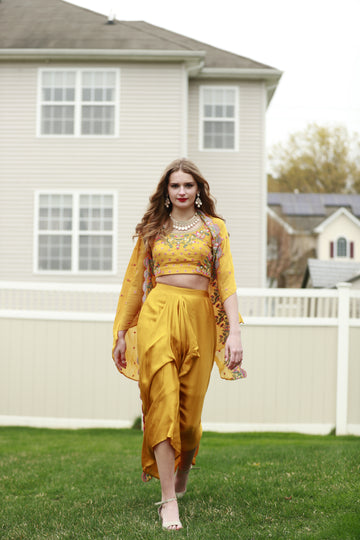 Radiant Mustard Yellow Fusion Set  Contemporary Elegance Redefined - Rent