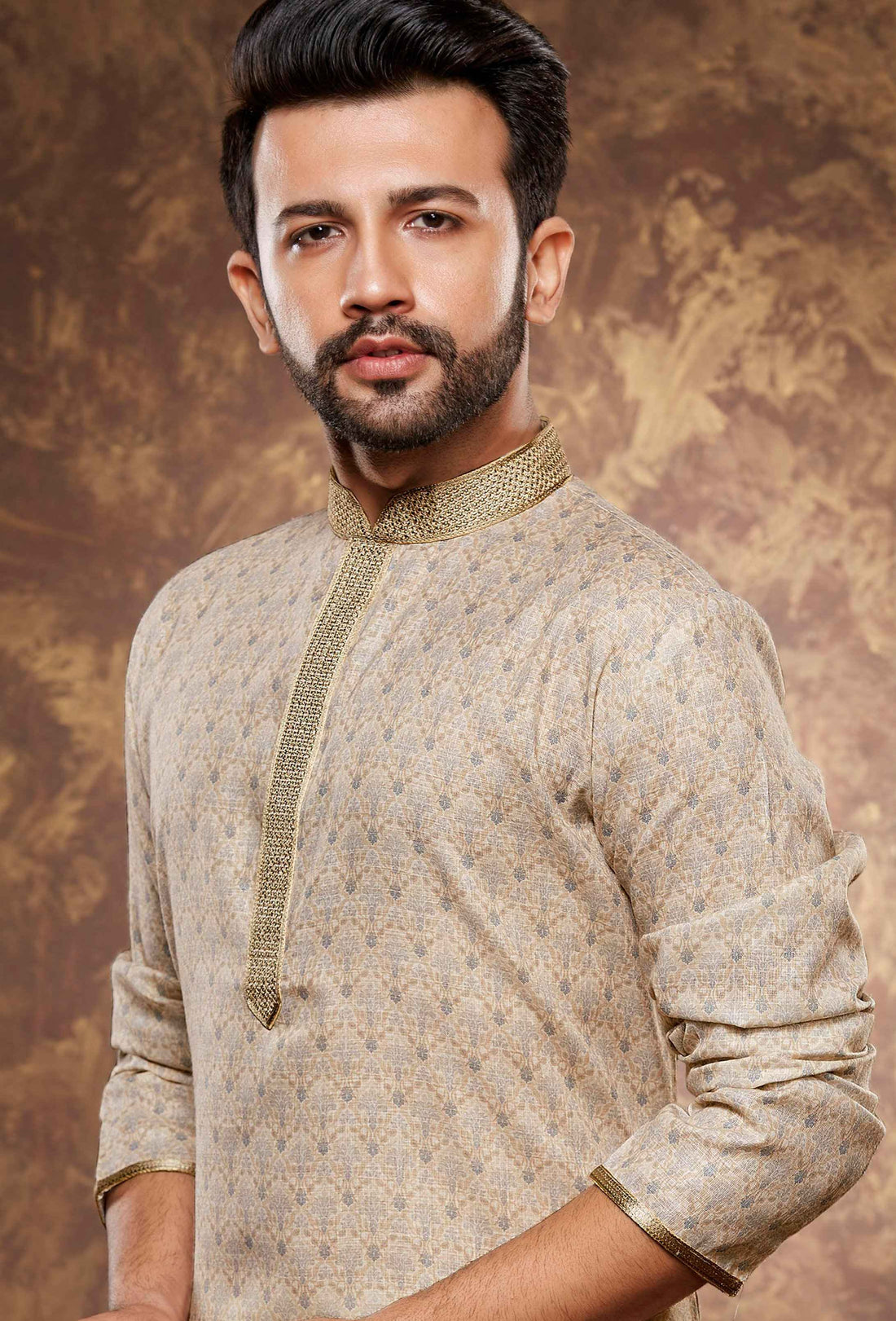 Men Beige Paisley Digital Print Poly Cotton Kurta Pyjama