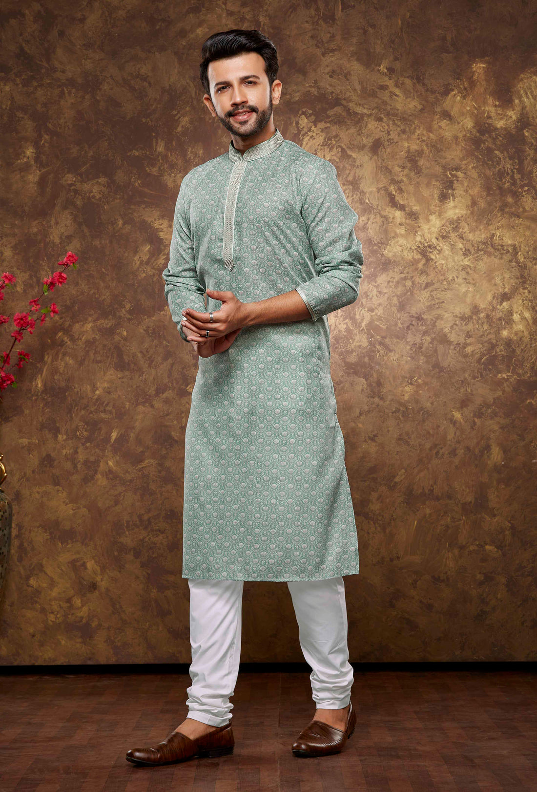 Men Green Paisley Digital Print Poly Cotton Kurta Pyjama