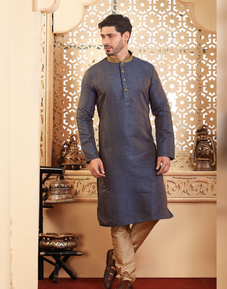 Men’s Blue Kurta Set Classic Indian Style with a Contemporary Twist