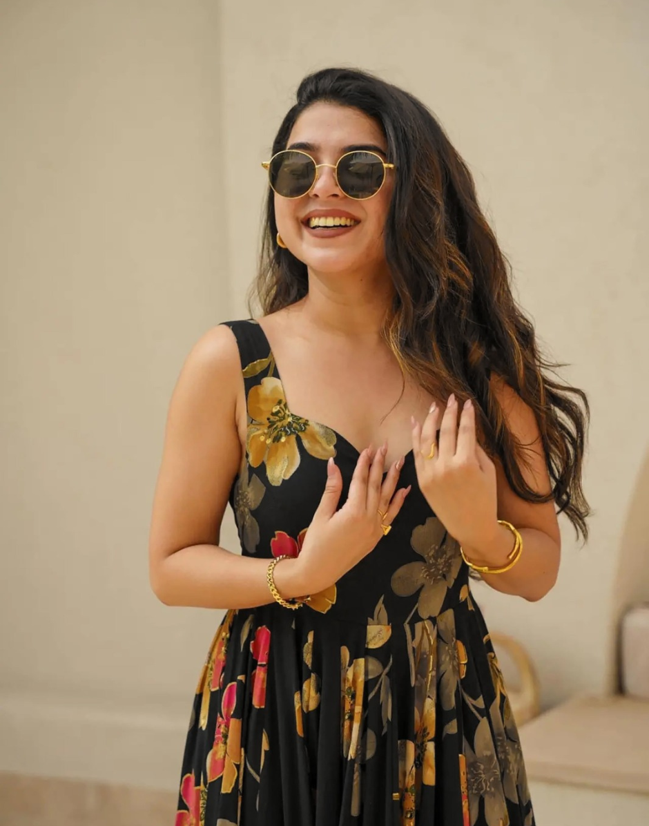 Midnight Elegance Black Rayon Fully Flared Digital Print Ethnic Gown_1