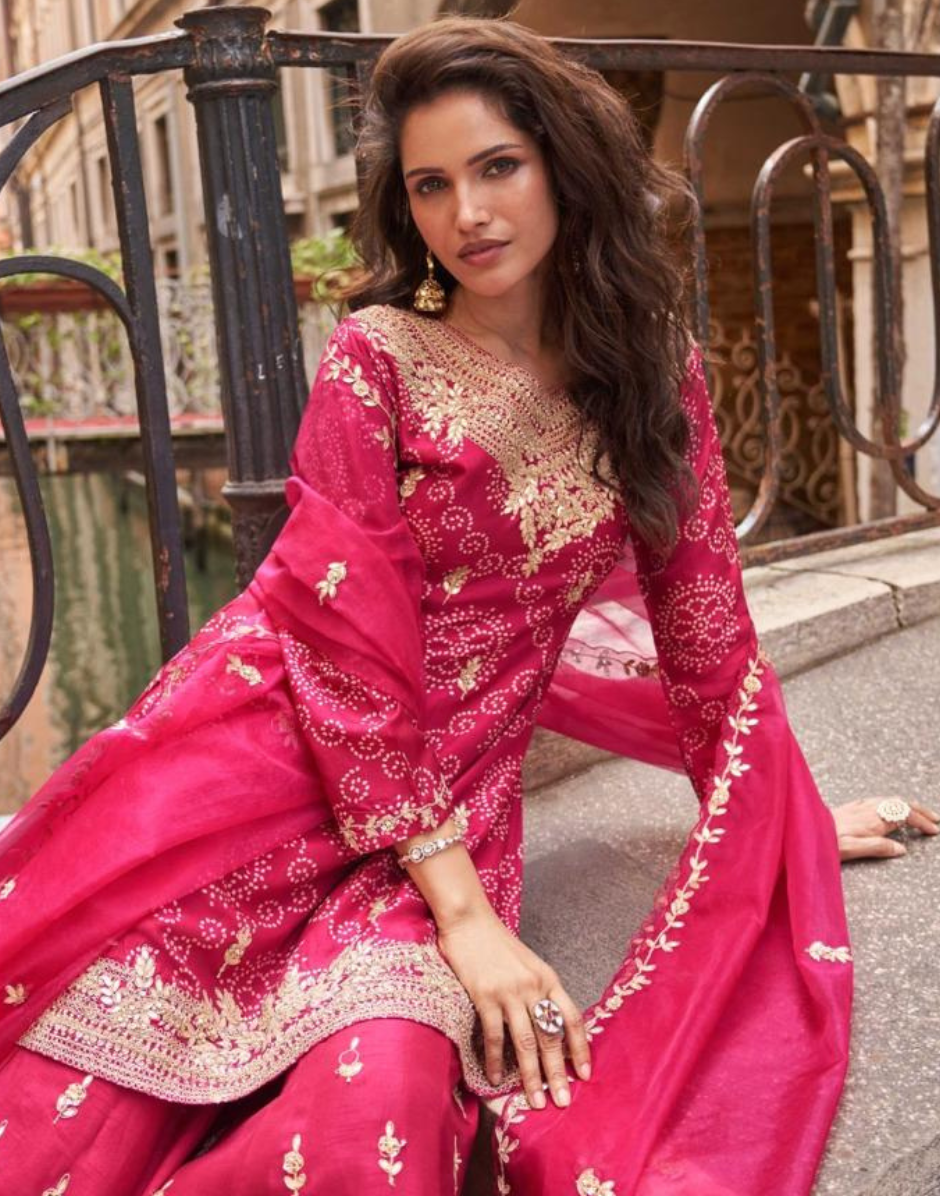 Pink Premium Chinon Silk Embroidered Suit Set Digital Embroidery Top, Plazzo & Dupatta_1