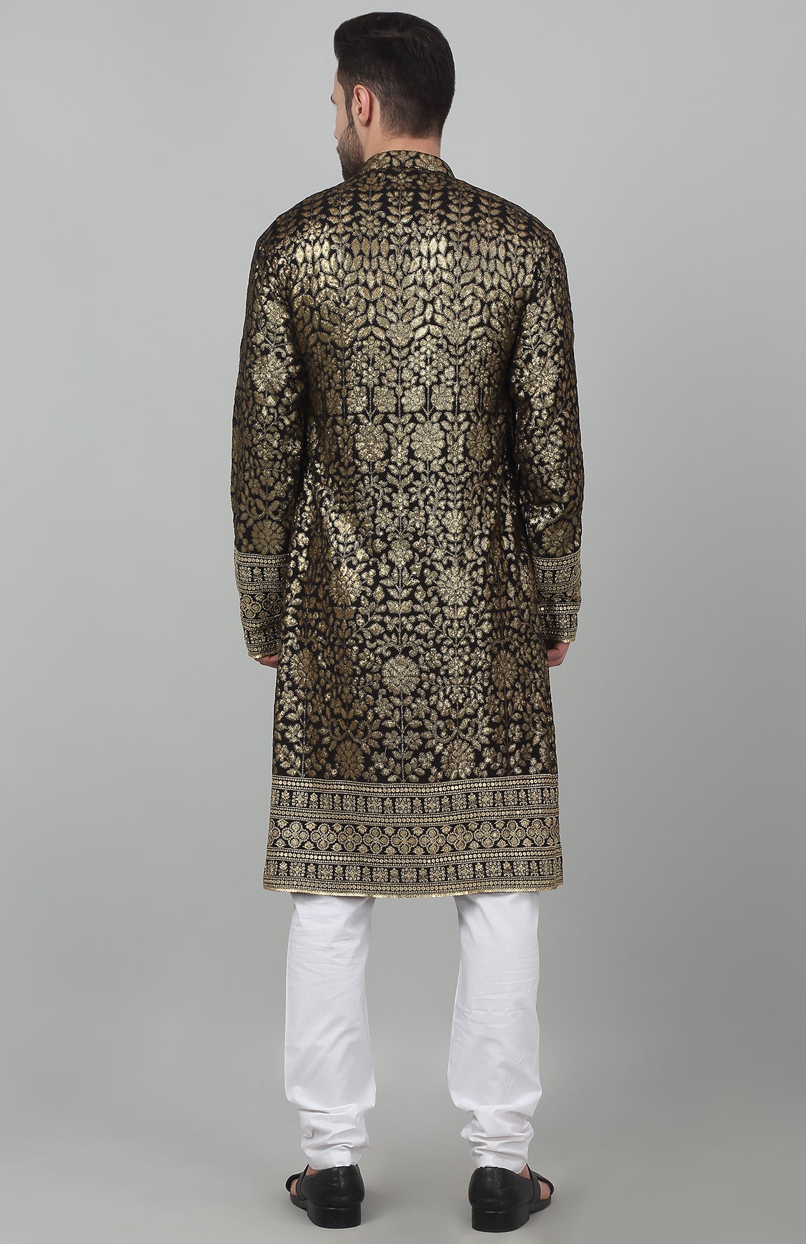 Pulbangush Embroidered Kurta Set - Rent_1