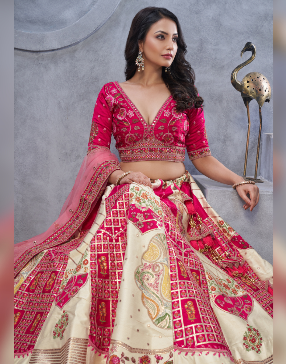 Regal Elegance Red and White Raw Silk Masterpiece Lehenga with Paisley Motifs and Sheer Pink Dupatta