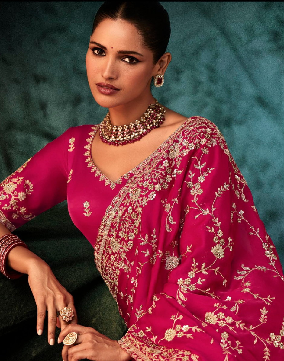 Royal Charm Dark Pink Saree Luxurious Aari & Handcrafted Embroidery for Special Occasions_1