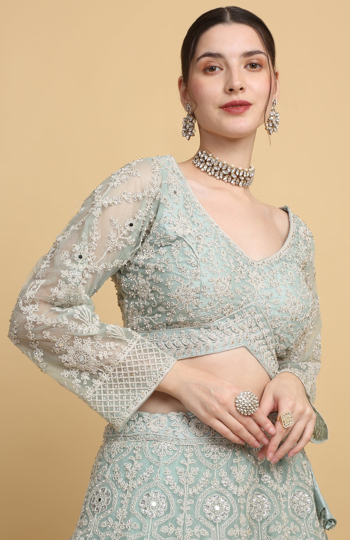 Wedding Lehenga Jewellery With Sea Green Lehenga Sea Green Net Embroidered Floral Leaf Neck Bridal Lehenga Wedding Lehenga Jewellery With Sea Green Lehenga Sea Green Net Embroidered Floral Leaf Neck Bridal Lehenga