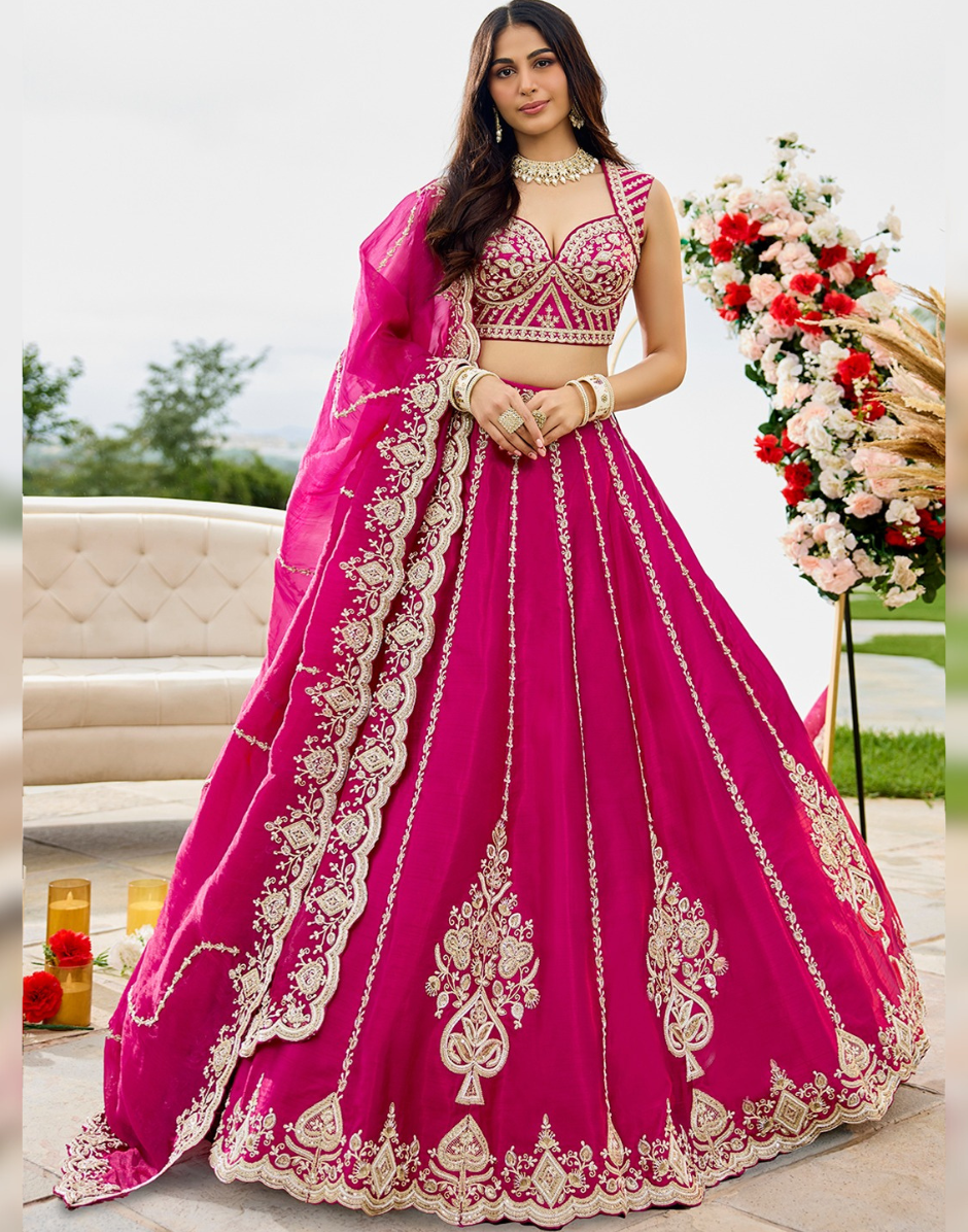 Stunning Paisley Work Lehenga with Embroidered Blouse & Dupatta Timeless Bridal Look
