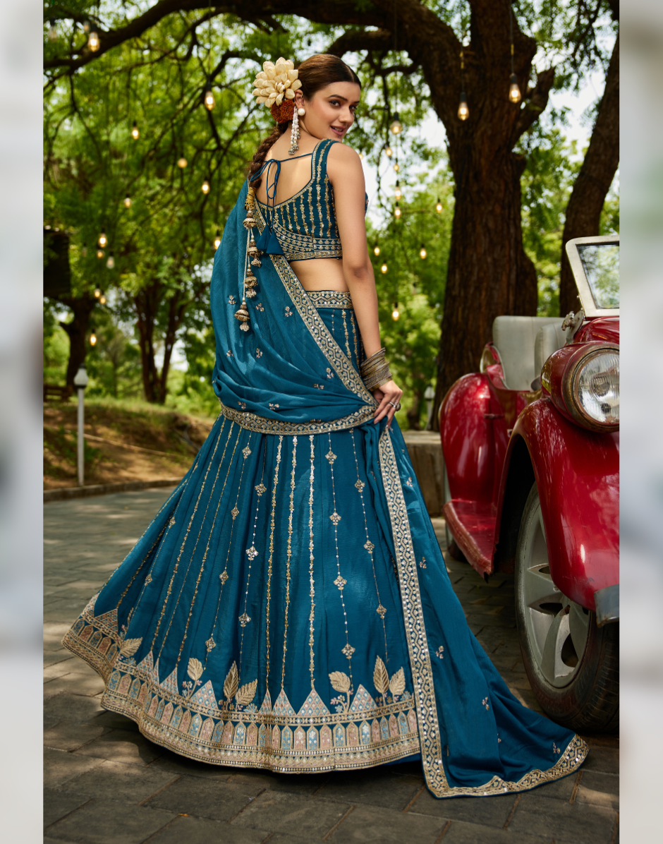 Stunning Thread Work & Sequin Lehenga Choli in Georgette with Matching Dupatta_3