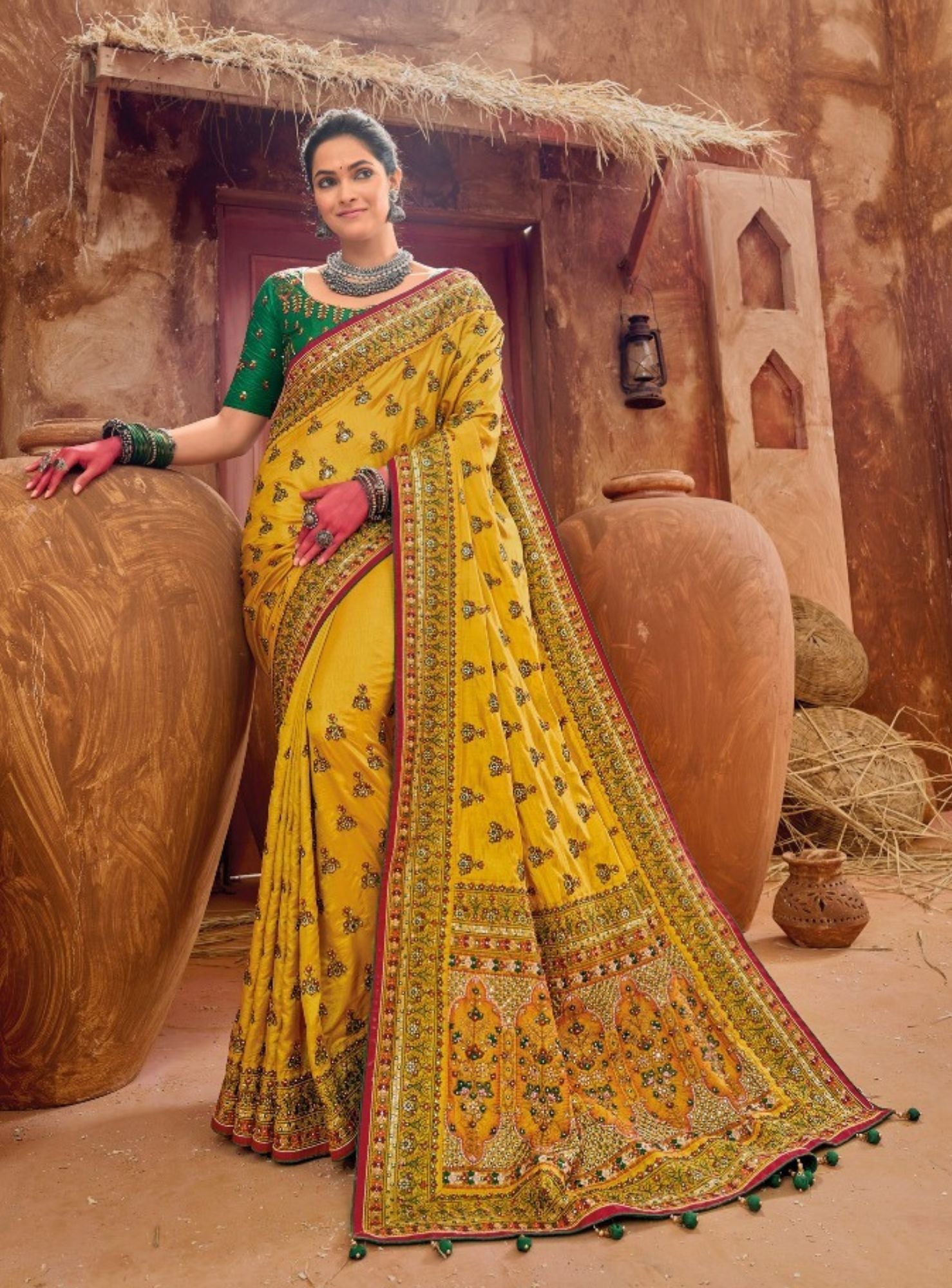 YELLOW BANARAS SILK SAREE WITH PURE KACHHI WORK - RENT