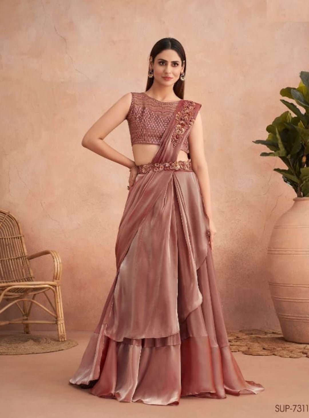 LIGHT BROWN PINK GEORGETTE EMBROIDERY SAREE - RENT