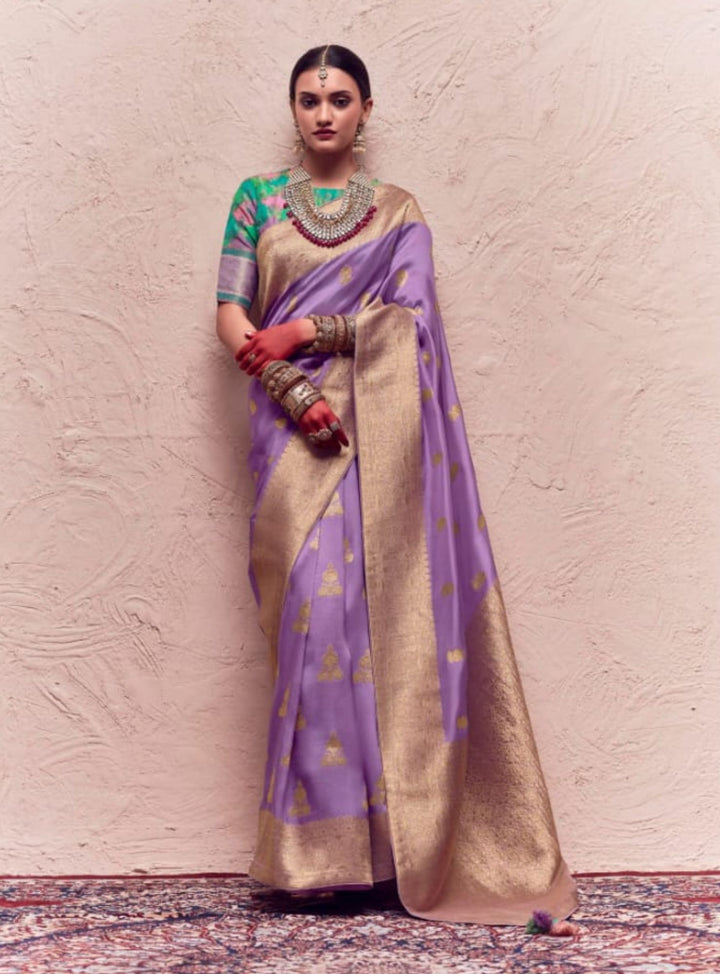 Beautiful Lavender and gold jacquard silk saree - rent