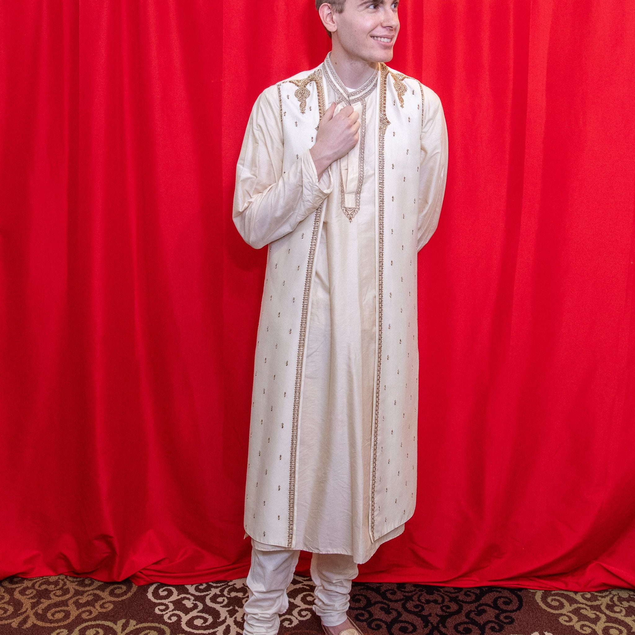 Embroidered kurta set men