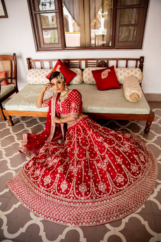 Elegant Red Color Raw Silk Wedding Lehenga - Buy
