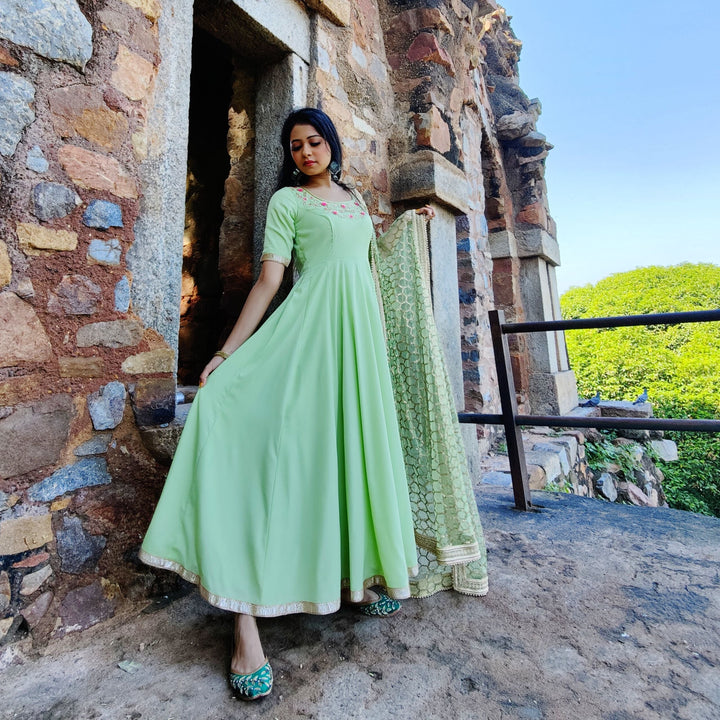 Amaltas Couture's Qiraat Zardozi Anarkali Green Suit - Rent