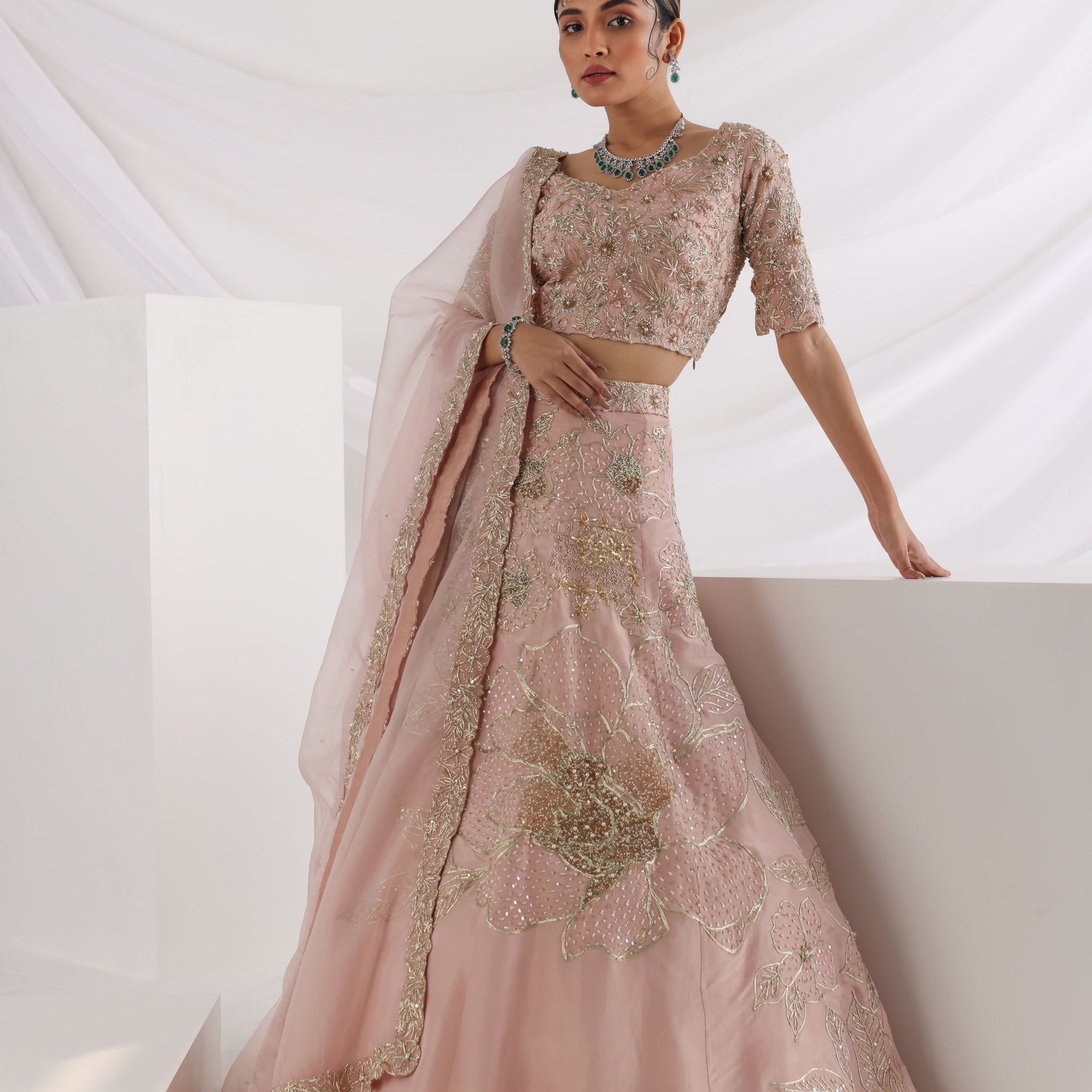 Smriti Apparel's Elegant Starlight lehenga set- Rent