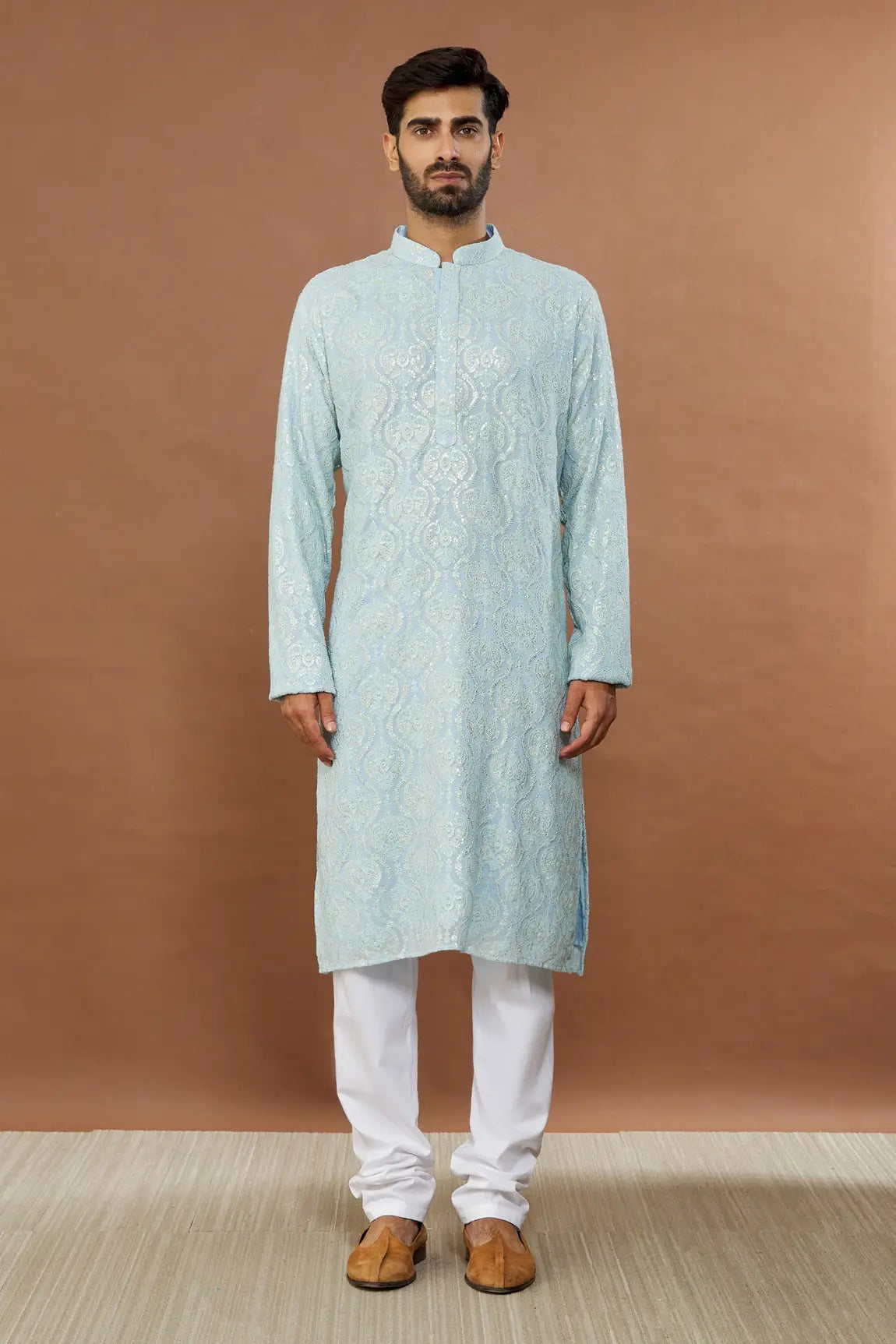 Aham Vayam's Blue Cotton Jashna Embroidered Kurta Set- Rent_2