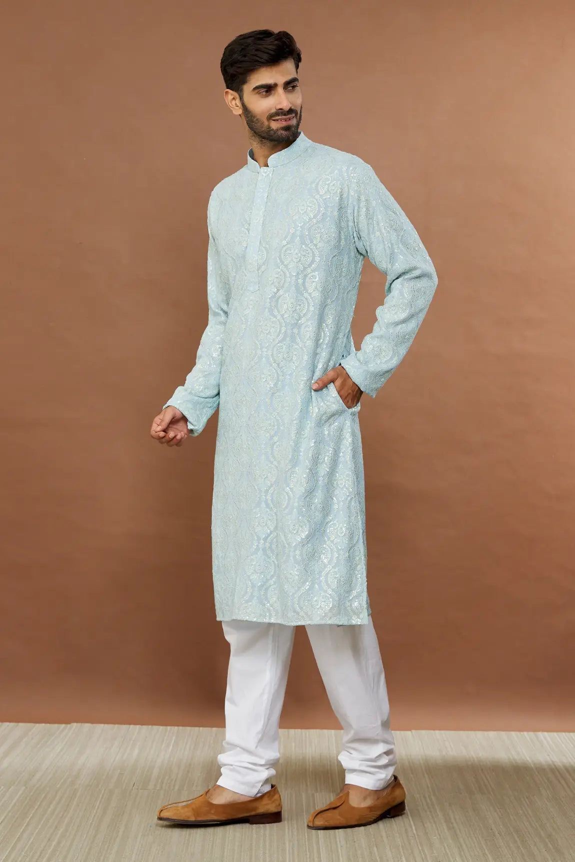 Aham Vayam's Blue Cotton Jashna Embroidered Kurta Set- Rent_3