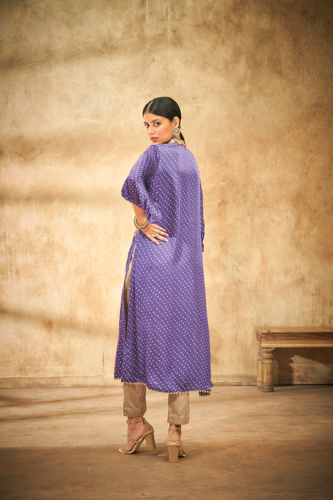 Aditi Somani's Classy Lilac bandhej straight kurta- Rent