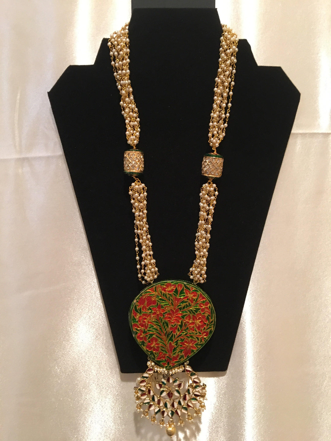 Glamorous Kundan Necklace-Accessories-Glamourental