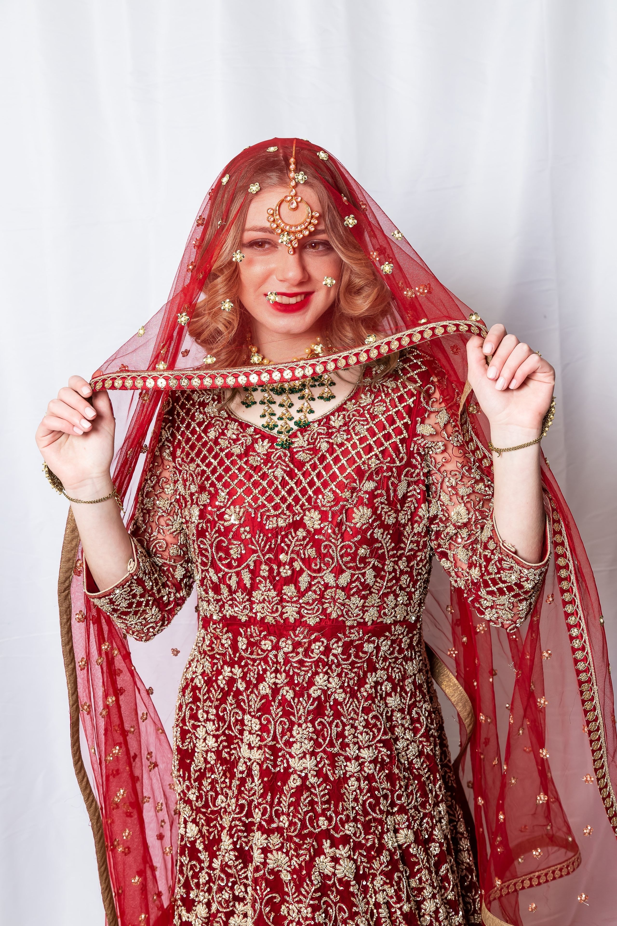 velvet Stitched Latest Designer Bridal Lehenga on Rent, Size: Large at Rs  12000/piece in Ambala