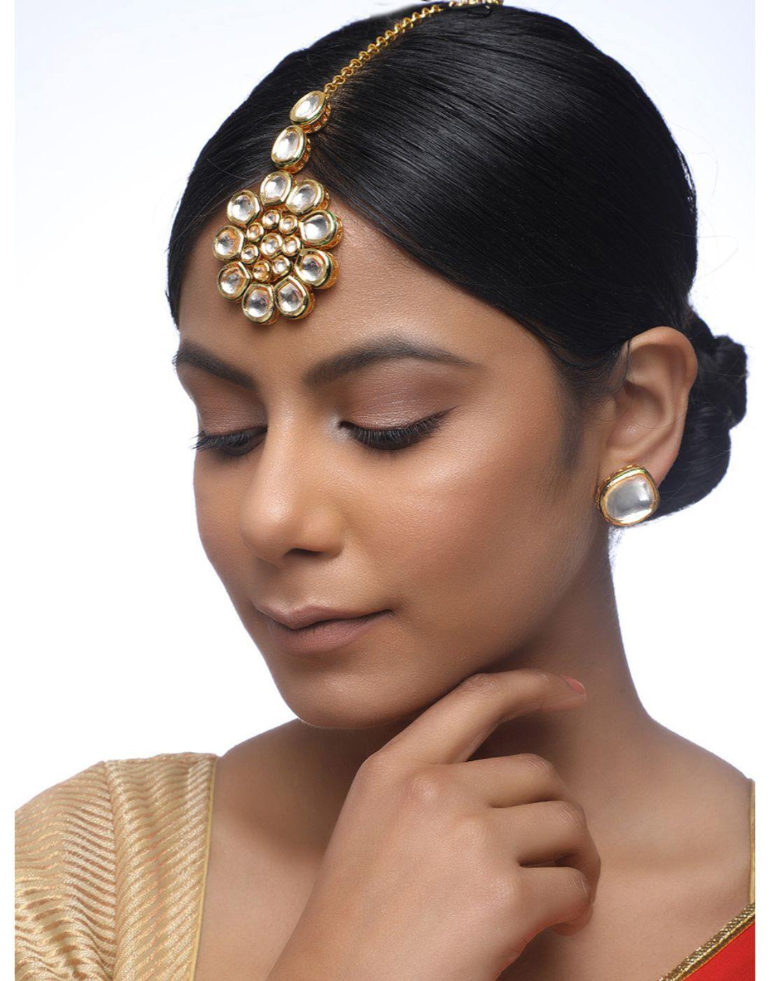 Kundan Tikka With Studs-Accessories-Glamourental