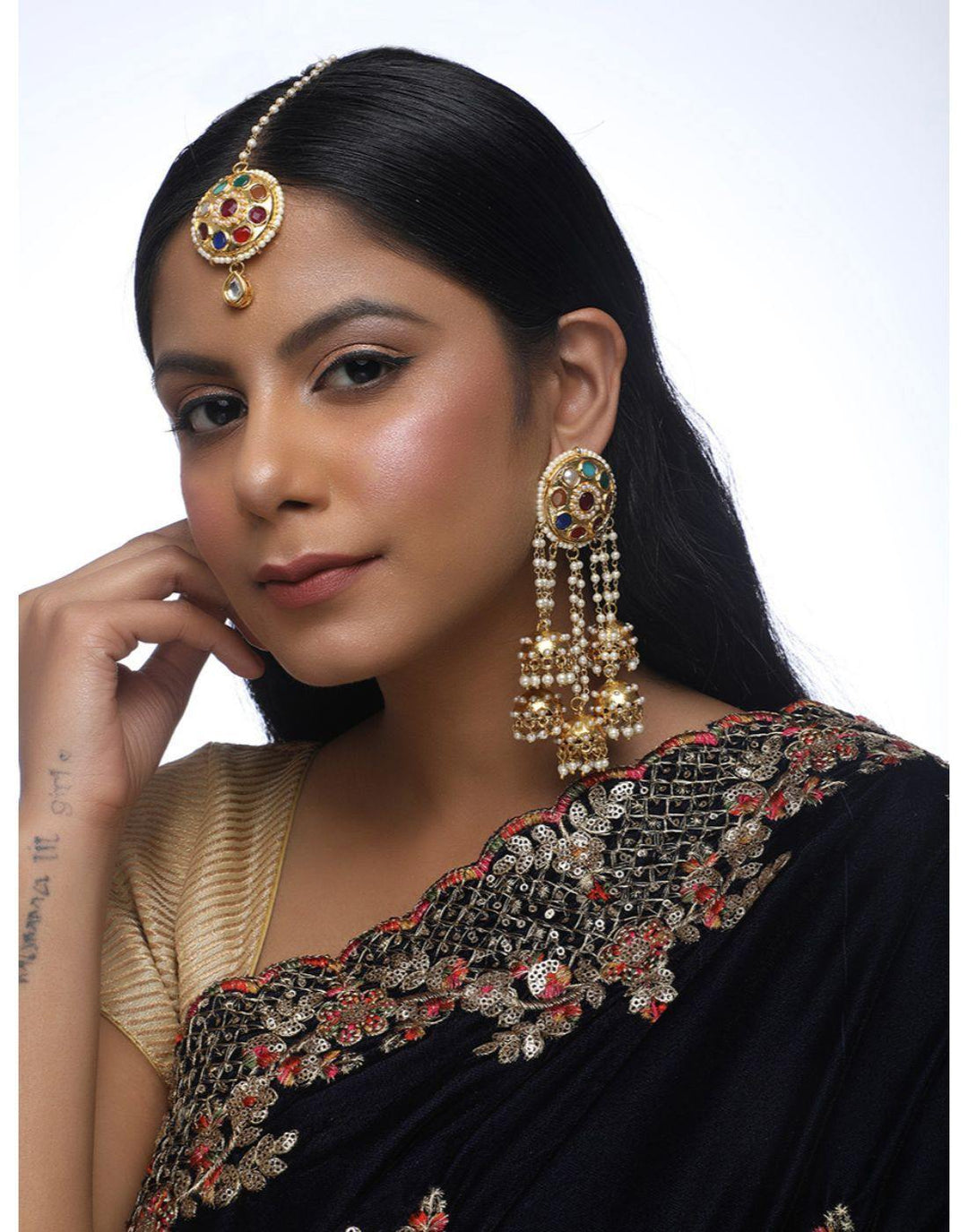 Navratan Kundan Tikka With Earrings-Accessories-Glamourental