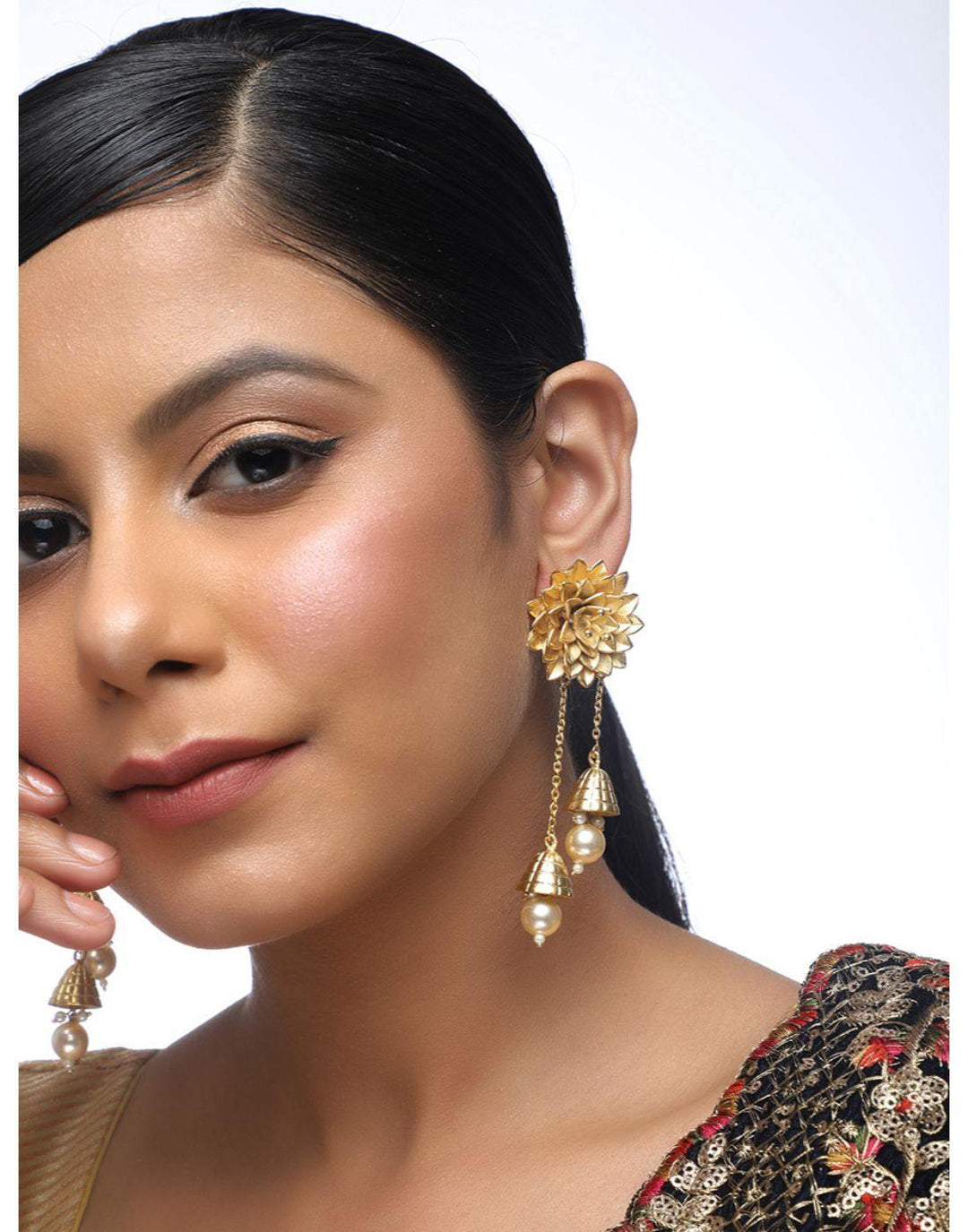 Gold Earrings-Accessories-Glamourental