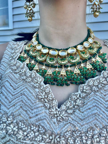 Emerald Green Pearl Gold Plated Necklace Set - Rent